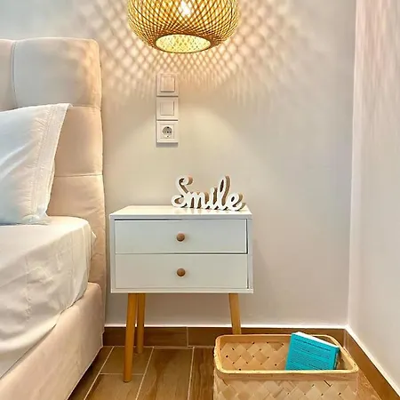 Elia Room&garden * Kontokali